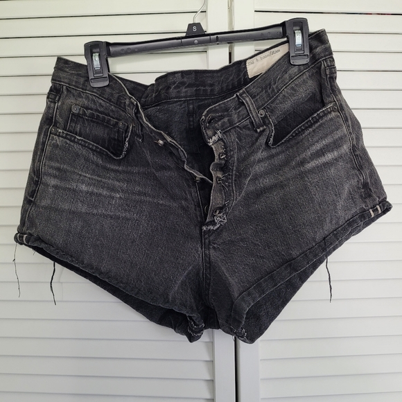 Rag & Bone Marilyn High Rise Button Fly Mini Denim Shorts in Black Hawk, Size 30 - Picture 4 of 10